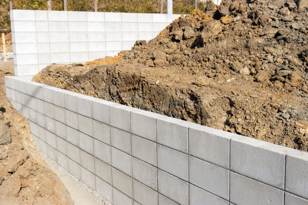 【岡山県】エクステリア ベンチの施工なら三協エクステリア｜安全と品質を追求する外構・鉄骨工事